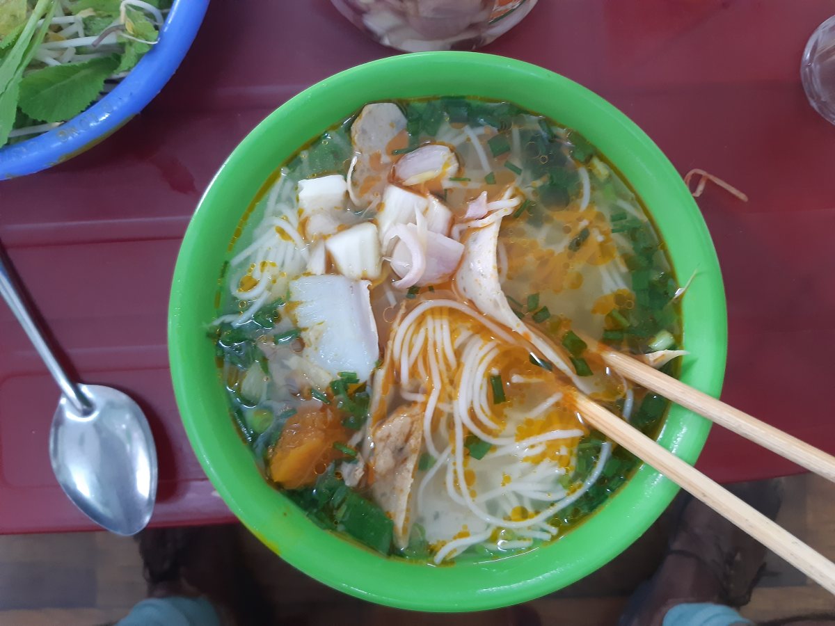 Traditional Da Nang Fish Cake Noodle Soup (Bun Cha Ca) Recipe
